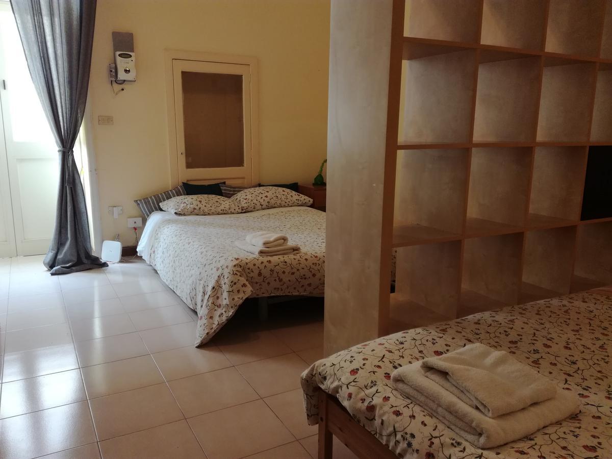 La Casa Di Chicca Apartment Lecce Exterior foto